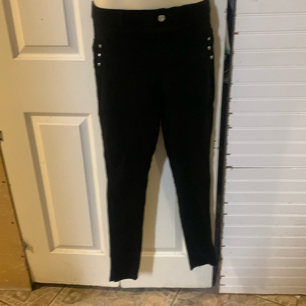 Black PantsWith Diamond Studs!!